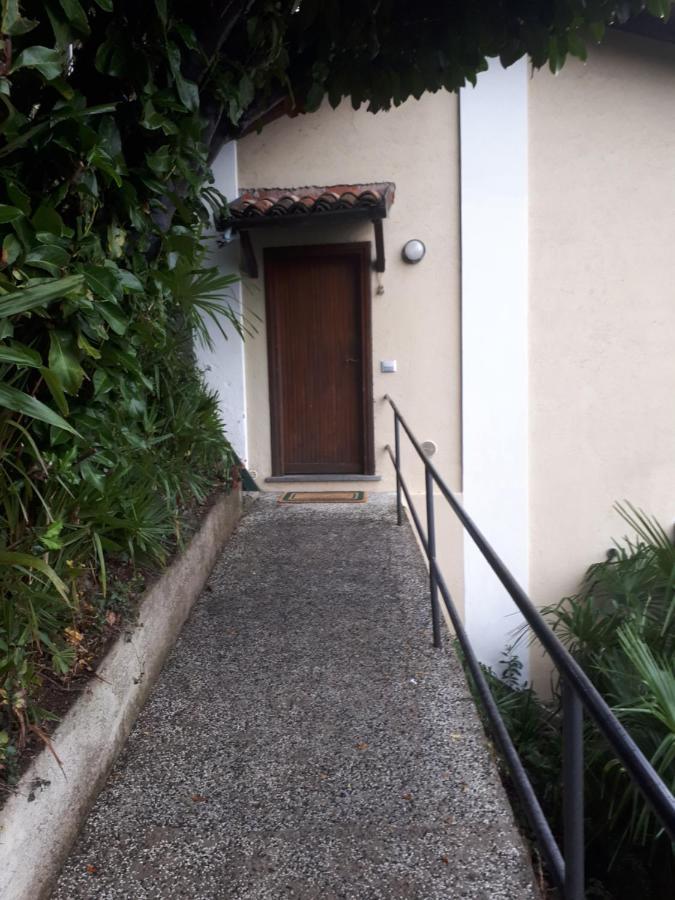 La Cascina Vista Lago Apartment Комо Екстериор снимка